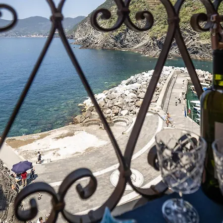 Ventega Sea View With Balcony Апартаменты *