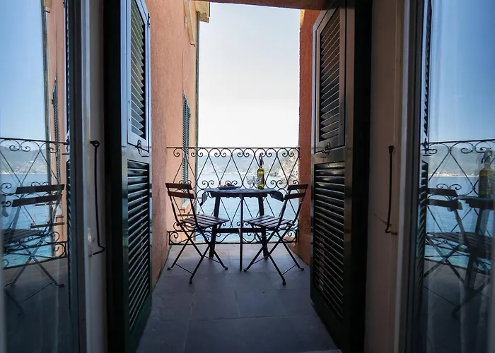 Ventega Sea View With Balcony